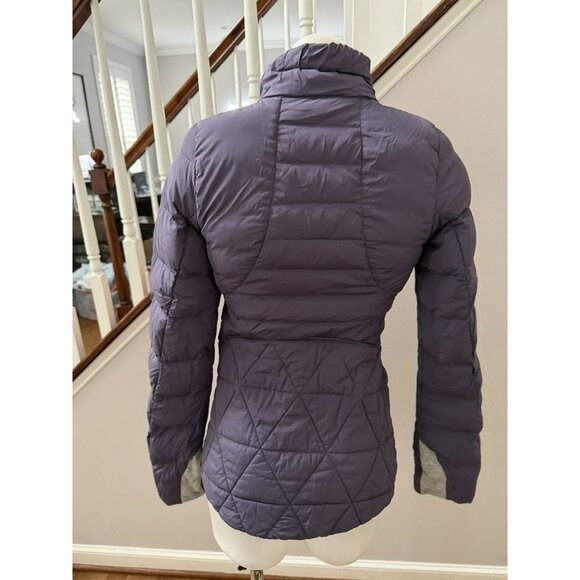 Lululemon Fluffed Up Jacket size 4 Nightfall Purple Winter - Picture 4 of 4